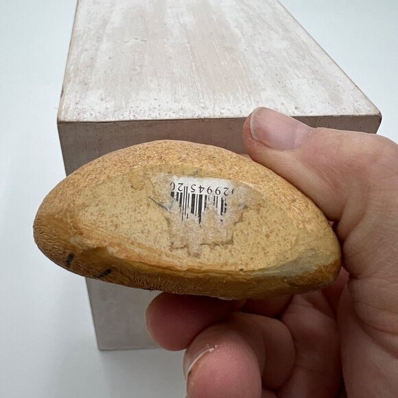 Ginger cat resin figurine looks like a rock paint - Picture 6 of 9